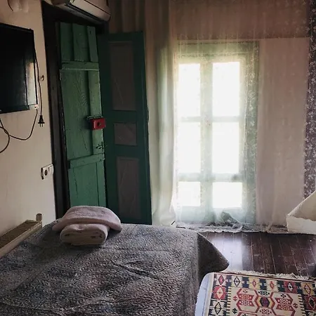 بيت للعطل Sirince Leylak Ev *